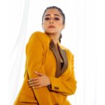 Tina Datta Instagram - Confidence is your real jewel. Wear it on!! . . 📸: @smileplease_25 🧥: @entrepower @tlmconsultancy 🧣: @nidhikurda 💇‍♀️: @irshad__hair 📍: @mannrangi . . #EklaChaloRe #WarriorPrincess #TinaKaStyle #photooftheday #ootd #instafashion #style #fashion #styleinspiration #lookbook #stylefashion #tinadatta