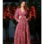 Tina Datta Instagram – It’s not easy to be a woman… It’s a pride!! And guess what that’s your superpower. Tinzi, fight back!! Because you ain’t no giving up so soon. 💪
.
.
📸: @sk_.click
👗: @sassafrasindia 
🧣: @nidhikurda 
💄: @upasana.chh__ 
💇‍♀️: @irshad__hair 
📍: @bombayadda 
.
.
#TinaKaStyle #StrongerAndBetter #TinaTriumphs #WarriorPrincess #TeamTina #TribeTina #TinaInBB #TinaDatta #biggboss #biggboss16 #bb #bb16 #salmankhan #fashion #merrychristmas #christmastime #style #stylish #lookbook #stylefile @voot @vootselect @colorstv @endemolshineind