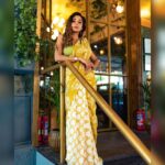 Tina Datta Instagram - Some tough days, a stormy night!! But oh girl, you've got this... Coz you're a Warrior and remember, a dark solid night ends with a shining sun rise!! . . 📸: @being_flamingo . . #TinaKaStyle #StrongerAndBetter #TinaTriumphs #WarriorPrincess #TeamTina #TribeTina #TinaInBB #TinaDatta #biggboss #biggboss16 #bb #bb16 #salmankhan #fashion #style #lookbook #desigirl @voot @vootselect @colorstv @endemolshineind