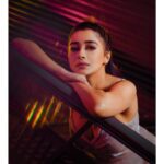 Tina Datta Instagram - When the season gets colder, merry and deary!! 🥰 . . 📸: @abhay_r_kirti 📍: @younion_mumbai . . #TinaKaStyle #StrongerAndBetter #TinaTriumphs #WarriorPrincess #TeamTina #TribeTina #TinaInBB #TinaDatta #biggboss #biggboss16 #bb #bb16 #salmankhan #lookbook #seasonfashion #stylish #stylefile @voot @vootselect @colorstv @endemolshineind