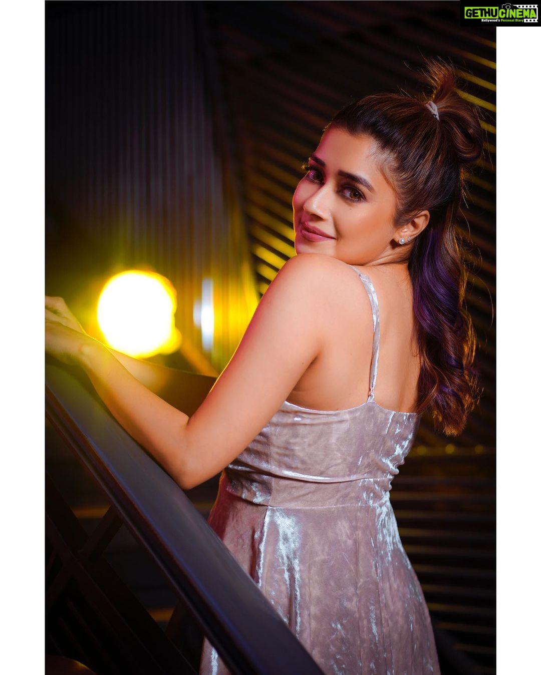 Tina Datta Instagram - 1 Day to go for the big day!! ❤️ . . 📸: @abhay_r_kirti 📍: @younion_mumbai . . #TinaKaStyle #TeamTina #TribeTina #TinaInBB #TinaDatta #biggboss #biggboss16 #bb #bb16 #salmankhan #fashion #style #lookbook #stylefile #instagood @voot @vootselect @colorstv @endemolshineind