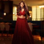 Tina Datta Instagram - The festive mood, the festive fever… It’s all about fun and celebration. Mithai, new clothes, parties and memorable time with loved ones!! Have a great festive week ahead… . . 📸: @prashantsamtani 👗: @the_clothing_rack_ 🧣: @nidhikurda 💎: @houseoftuhina 💄: @dishisanghvii . . #TinaKaStyle #TeamTina #TribeTina #TinaInBB #TinaDatta #biggboss #biggboss16 #bb #bb16 #salmankhan #fashion #style #diwali #festivefashion #festivevibe #happydiwali @voot @vootselect @colorstv @endemolshineind