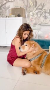Tina Datta Instagram - Now this one made our hearts melt... Tina and her bond with Rani and Bruno is truly special. @brunoranidatta 
.
.
#TeamTina #TribeTina #TinaInBB #TinaDatta #biggboss #biggboss16 #bb #bb16 #salmankhan #feelkaroreelkaro #feelitreelit #reels #reelsinstagram #petlove #petlovers #dogsofinstagram @voot @vootselect @colorstv @endemolshineind