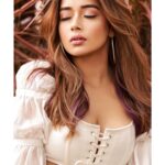 Tina Datta Instagram - Her eyes have fire, her touch will melt ice and yet she's got the warmth of chocolate and the sweetness of sugar, what side do you pick? . . 📸: @amitkhannaphotograhy 🧣: @stylingbyvictor @sohail__mughal__ 👚: @leaclothingco 📍: @theresortmumbai 💄: @dishisanghvii 💇‍♀️: @irshad__hair . . #TinaKaStyle #TeamTina #TribeTina #TinaInBB #TinaDatta #biggboss #biggboss16 #bb #bb16 #salmankhan #lookbook #stylefile #fashion #style #fame #stylish @voot @vootselect @colorstv @endemolshineind