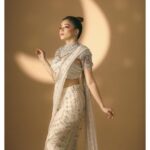 Tina Datta Instagram - 🌙 . . 📸: @smileplease_25 🥻: @anjaleeandarjunkapoor 🧣: @stylingbyvictor @sohail__mughal___ 💄: @makeupbyrishabk . . #EklaChaloRe #WarriorPrincess #TinaKaStyle #ootn #fashion #potd #photooftheday #style #lookbook #stylediary #tinadatta