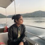 Toral Rasputra Instagram - Time for a little Peace and Quiet 😇 . . . #traveldiaries #kevadia #narmadariver #wanderlust #naturelover #peaceful #serenity