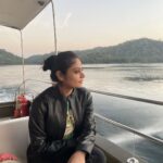 Toral Rasputra Instagram – Time for a little Peace and Quiet 😇
.
.
.
#traveldiaries #kevadia #narmadariver #wanderlust #naturelover #peaceful #serenity