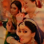 Toral Rasputra Instagram - When we do drama on sets...N in reels too...😊😊trio again #reeltoreel #reelit #reelsinstagram #reelkarofeelkaro #reelsindia  #reelsindia #reelsvideo #reels #reelitfeelit #reel #réel #reelinstagram #kuchkuchhotahain #alkayagnik #kumarsanu #friendsforlife @shraddhajaiswal @toral_rasputra
