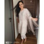 Toral Rasputra Instagram - Because of your smile, you make life more beautiful ❤️ . . . Wearing this beautiful suit by @wahidethnic_collection #beyou #bepositive #behappy #believeinyourself #keepgoing #keepsmiling💞 #liveinthemoment #lifeisbeautiful