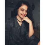 Toral Rasputra Instagram - Keep going with your heart, with your hope, with your dreams.........✨❤️ . . . #beyou #bepositive #behappy #believeinyourself #keepgoing #keepsmiling💞 #stayfocused #staysafe #staycalm😇 #liveinthemoment #lifeisbeautiful