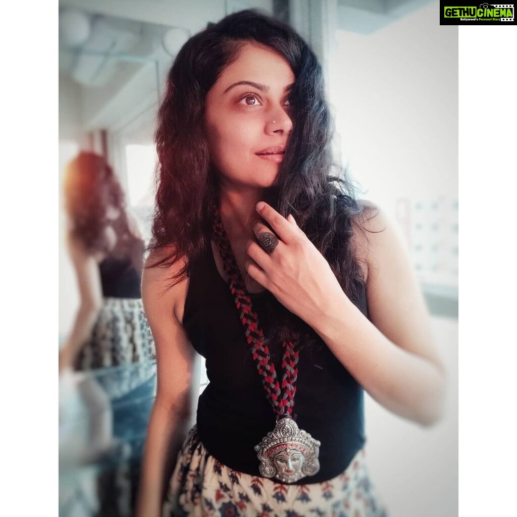 Toral Rasputra Instagram - Be authentically beautiful, confidently you ❤️ . . . #beyou #bepositive #behappy #keepgoing #keepsmiling💞 #styafocused #staysafe #staycalm😇 #liveinthemoment #lifeisbeautiful