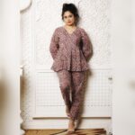 Toral Rasputra Instagram - My heart and mind are just like my outfit - co-ordinated ❤️ Outfit : @ariza_vogue . . . #beyou #bepositive #behappy #keepgoing #keepsmiling #beleiveinyourself #stayfocused #staycalm #liveinthemoment #lifeisbeautiful