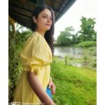 Toral Rasputra Instagram - Just breathe, and stay here in your peace 🌻 . . . #nature #peace #beyou #bepositive #behappy #keepgoing #keepsmiling #staycalm #stayfocused #liveinthemoment #lifeisbeautiful