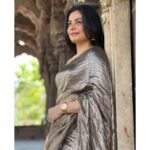 Toral Rasputra Instagram - Take a moment and you will see that all is as it is meant to be..........❤️ 📸 : @faisalkhan30 🤗🤗 #beyou #bepositive #behappy #keepgoing #keepsmiling💞 #stayfocused #staycalm😇 #liveinthemoment #lifeisbeautiful