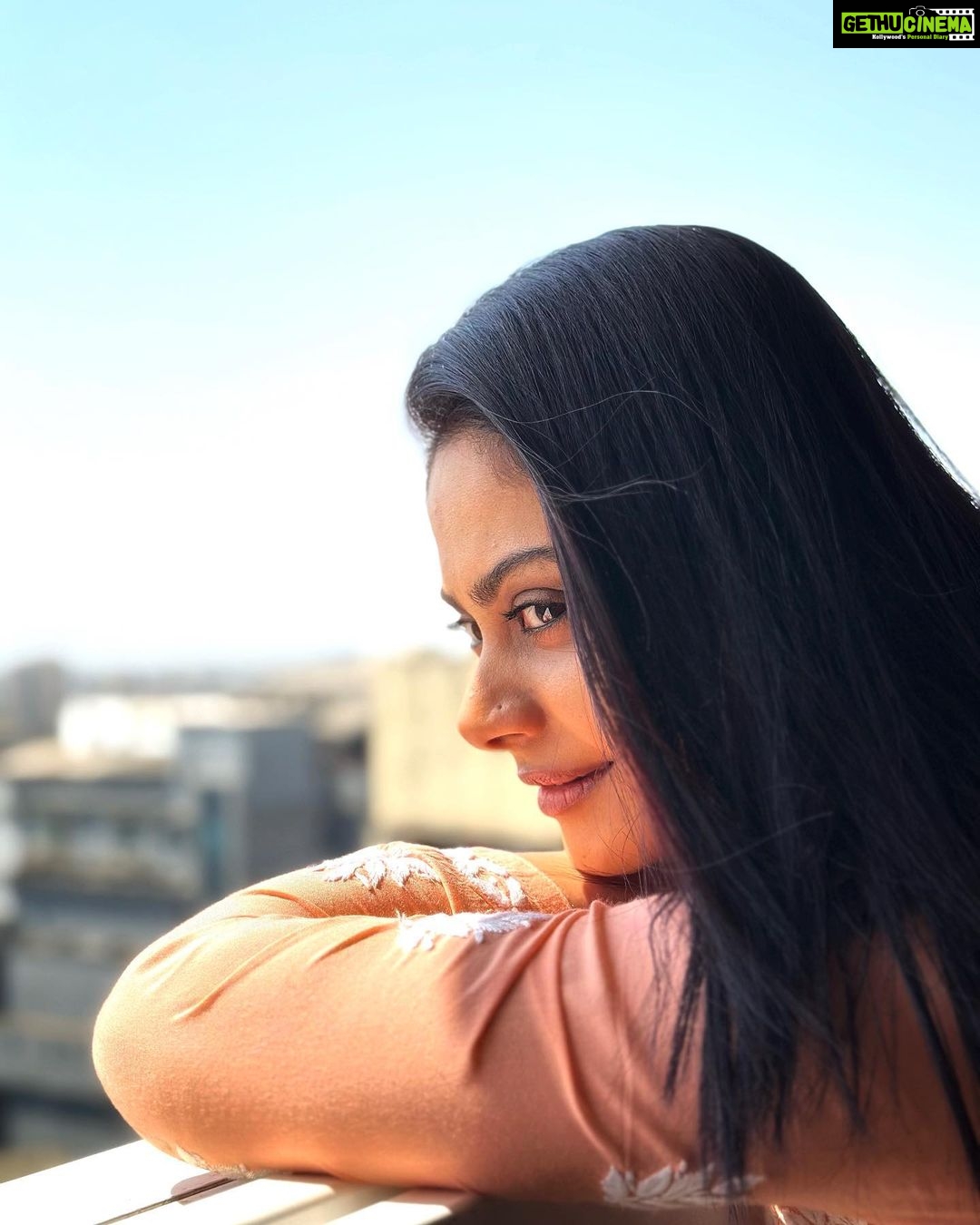 Toral Rasputra Instagram - धीरे धीरे रे मना धीरे सब कुछ होय…….. . . . #beyou #bepositive #behappy #keeppatience #keepgoing #keepsmiling #believeinyourself #stayfocused #staycalm #liveinthemoment #lifeisbeautiful