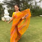 Upasana Singh Instagram - Beautiful song of bai ji Kuttange film.👌💃🏾🕺🏽💖