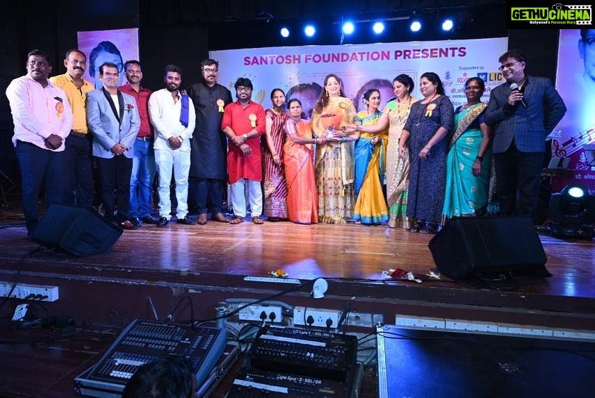 Upasana Singh Instagram - Santosh foundation completed three years. Dosto yeh NGO meri mother ke naam per hai aur buhat acha kaam ker raha hai.πthank you so much for your blessings π·π·π·π·π·π·π€