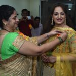 Upasana Singh Instagram - Santosh foundation completed three years. Dosto yeh NGO meri mother ke naam per hai aur buhat acha kaam ker raha hai.🙏thank you so much for your blessings 🌷🌷🌷🌷🌷🌷🤗