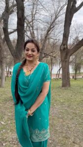 Upasana Singh Instagram - Thank you sooooo much friends for loving Jodiyaan song.🙏💖🌷