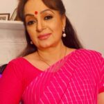 Upasana Singh Instagram – Shooting stills🤗