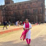 Upasana Singh Instagram – Good morning friends 🤗🙏🌷