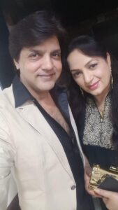 Upasana Singh Instagram - Shaadi ka laddu🤗😜😳😵🤪@upasnasinghofficial
🙃#reelsinstagram #funny #comedy #̤c̤o̤m̤e̤d̤y̤r̤e̤e̤l̤s̤ #upasanasingh #comedyvideo #comedyreels
#funnyreels #trendingreels #funnyvideos #comedyvideo #husbandwife  #keepsupporting #keepgoing #keeploving #keepmotivating #kbye #instadaily #instagood #instagram  #reelitfeel  #lifestyleblogger #lifestylephotography #lifestylebloggers #lifestylemodel  #trending  #comedyreels #comedyvideos😂