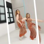 Urvashi Dholakia Instagram - Dance like Nobody is Watching, Coz they are not😉 They are all checking their phones 😜😘 : : 29/4/2022 INTERNATIONAL DANCE DAY : : #urvashidholakia #dance #celebrate #enjoy #live #love #spreadlove #instagram #power #of #socialmedia #gratitude #danceislife #❤️