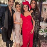 Urvashi Dholakia Instagram - Now that’s what I call “A BEAUTIFUL FRAME”💞💞💞💞 @maheckchahal @tejasswiprakash @simbanagpal & MEEEE 💖 #urvashidholakia : : #bts #naagin6 #shooting #day #shoot #mode #fun #zone #partytime #glamour #glitter #outfitoftheday #crazy #us #hardwork #and #little #playtime #balajitelefilms #colorstv #keep #watching #💋