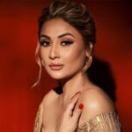 Urvashi Dholakia Instagram - Fashion Fades.. Style is Eternal ✨💋 Quote by : Yves Saint Laurent : : 📸 : @amitkhannaphotography Styled by @stylingbyvictor @sohail__mughal___ Outfit: @majesticbyjapnah Assisted by: @styleby_antara @ebthestylecoach Hair : @sunny_hairr MUA @makeupbynayan Shoes : @zara : : #urvashidholakia #photoshoot #gold #theme #gown #look #fashion #style #look #pose #glamour #vibe #love #❤️ #weekend #friday #feel #💋