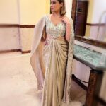 Urvashi Dholakia Instagram - The Glitz The Glamour✨ #aboutlastnight #indiantellyawards : Styled by : @stylingbyvictor @sohail__mughal___ : Outfit : @kalkifashion : Mua & Hair : #myself : : #urvashidholakia #style #fashion #gold #vibes #hairdo #pose #photography #capture #glitter #glam #iamenough #❤️