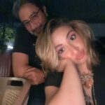 Urvashi Dholakia Instagram - When u are trying to get ur best angles at selfies & then u get photobombed by @parikshitlalvani 🤪 #allaboutlastnight : : #urvashidholakia #selfie #photo #bomber #fun #evening #happiness #love #🧿 #❤️