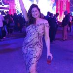 Vahbbiz Dorabjee Instagram - #Happynewyear2023 Started the New Year with a Grateful and Loving Heart surrounded with Family and Close Friend's. One of the bestt New Year Party Everrrrrrr..Danced till 6 am😁 Thank you Bala for hosting this mind blowing party🥂🥳 @sukhbir_singer @mikasingh @akon such a Power House of Talent👏👏👏👏👏👏 Just can't get over this night😍😍😍😍 Pune City