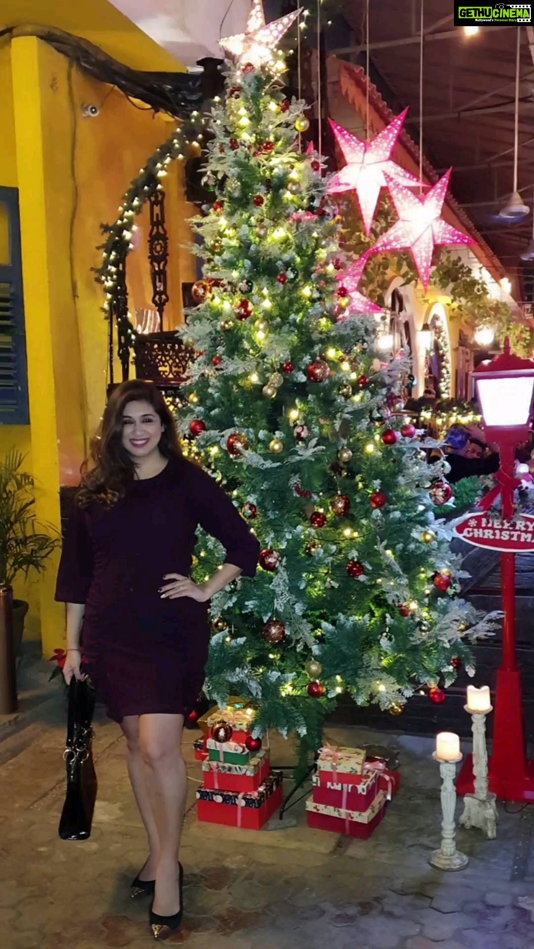 Vahbbiz Dorabjee Instagram - It's Beginning to look a lot like Christmas🎉 My most favorite time of the year..Love the Vibe😍😍😍 1BHK