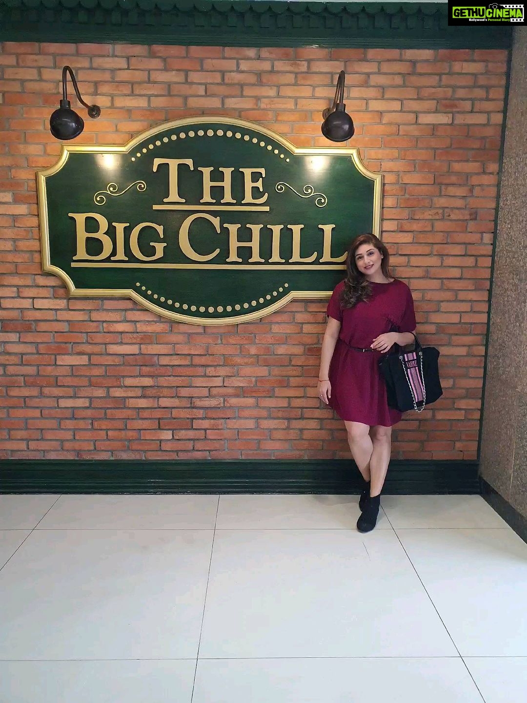 Vahbbiz Dorabjee Instagram - Dilli Sheher you have my Dil❤️ Had a blast eating the yummiest food,shopping like crazy,catching up with old friends,The hot and happening parties and the beautiful roads..Will be back soon🤗 Select City Mall Delhi