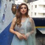 Vahbbiz Dorabjee Instagram - Haye Rama Yeh Kya Hua... Makeup & Hair:- @makeupbymayesha Lehenga by - @tiara_creations02 Jewellery by - @logusjewels Styled by - @style_by_hetaljogi Location:- @mumbaicoworking