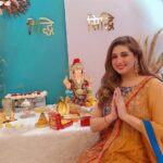 Vahbbiz Dorabjee Instagram - My relationship with Ganpati ji is very special and close to my heart🤗❤️ The best time of the year for me..#ganpatibappamorya
