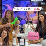 Vahbbiz Dorabjee Instagram - When what u want is never on sale !😂 @vahbz @mitaalinag #trendingreels #darlings #funnyreels #sale #shopping