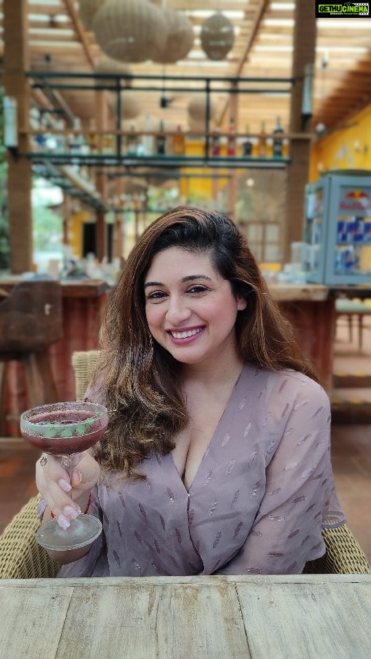 Vahbbiz Dorabjee Instagram - Khavaanu,Peevanu,Majja ni Lifeπππ Enjoyed the delicious food @maaigoa @rainmakerconsults Goa