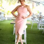 Vahbbiz Dorabjee Instagram - Having a Soft Heart in a Cruel World is Courage..Not Weakness.. Photography:- @yash_bhatwal_photography Make & Hair:- @makeupbyvaish WHITE LAMA VILLA