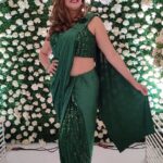Vahbbiz Dorabjee Instagram - Happy People build their inner World.. Unhappy People blame their outer World.. Outfit - @navdurga_official Jewellery by - @shillpapuriidesignerjewellery Styled by - @style_by_hetaljogi Assisted by -@styleby_antara @eshaa.jad Sahara Star