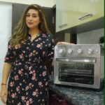 Vahbbiz Dorabjee Instagram - Here I introduce you all to one my best investment in kitchen appliances @geekappliancesindia Airfryer CounterTop Oven 😊 It’s super easy to use and very budget friendly. I am absolutely loving this product. @mst_adco #oven #toaster #griller #geekappliances #airfryer #geekappliancesindia #bake #toast #aircook #ovenfryer #airfry #smartkitchen #newproduct #cook #cooking #airfryoven #besmart #mominfluencer #mombloggerindia #newlaunch #productreview #productshoot #kitchenproducts