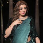 Vahbbiz Dorabjee Instagram - The Stunning Make up Look done by @mansijainartistry and her team😍 She made me fall in Love with Green😍