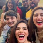 Vahbbiz Dorabjee Instagram - CraZies in one frame ❤️ what a way to start the year😬🥰🤪 @vahbz @sunny.a.anand @manojthawani @pankaj.sarin.panku @aadityakapadia @nish_dha1 #friendshipgoals #friends #newyear2022 #happynewyear #tanvithakker #vahbizdorabjee Elephant & Co. India