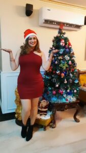 Vahbbiz Dorabjee Instagram - Merrrrry Christmas🎉🎉🎉🌲🌲🌲🌟🌟🌟 May the spirit of Christmas bring you and your family hope,Love and Happiness❤