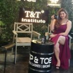Vahbbiz Dorabjee Instagram - #weekendchill at my Favorite @tipandtoenail where I can enjoy all the services and pamper myself💕 Time for my nailrefills and pedicure.The best part is they have so many outlets.A special mention for the staff.They are so sweet and great at their work. Must Visit🙂
