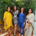 Vahbbiz Dorabjee Instagram - Curated an event for @rsb_wellness with the sweetest actors from the Marathi fraternity . Always a wonderful experience working with the owners @radhikagupta022 . So all those of you, in and around Thane , this clinic is a must visit for your skin, hair and wellness needs. #eventcuration #eventplanners #vahbizdorabjee #tanvithakker