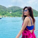 Vaishali Takkar Instagram - You Sea 🌊 It’s my day ☺️ #birthday #vacation #thailand #phiphiisland #cruise Maya Bay, Phi Phi Island, Thailand