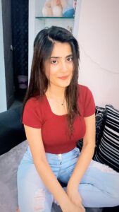 Vaishali Takkar Instagram - Breaking the bubbles since 1993 😜 

#reels #funnyvideos #reelsinstagram