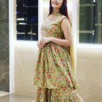Vaishali Takkar Instagram – Humari Wali Eid ❣️
@glambysalman thank you for a rocking party with delicious food 😍 

#Eid #traditional #indianwear #festival
