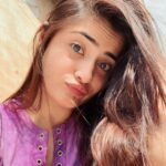 Vaishali Takkar Instagram – Oozing charm while doing nothing is one of the Unique Talents I possess 😁